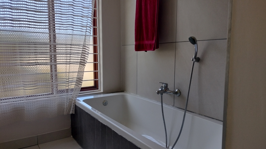 2 Bedroom Property for Sale in Groot Brakrivier Central Western Cape